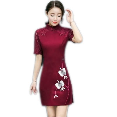 纯色复古改良超短剌绣连衣裙（夏季女装）